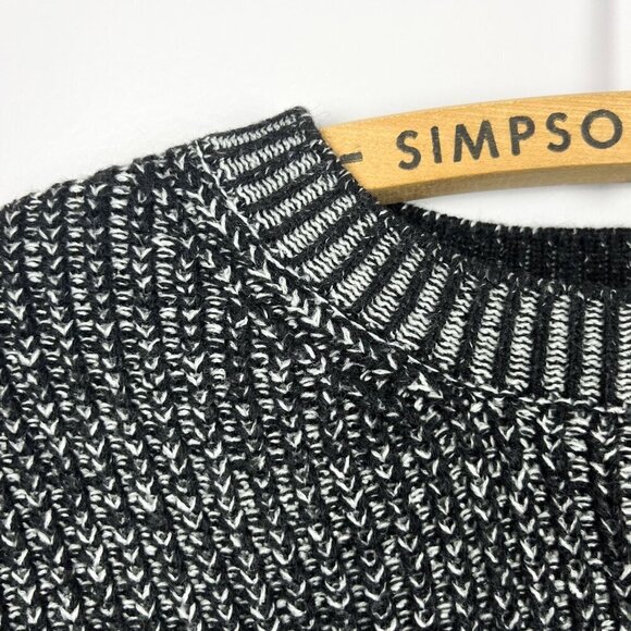 H&M Loose Fit Knit Sweater Black Melange Fall Size Small - Picture 3 of 6